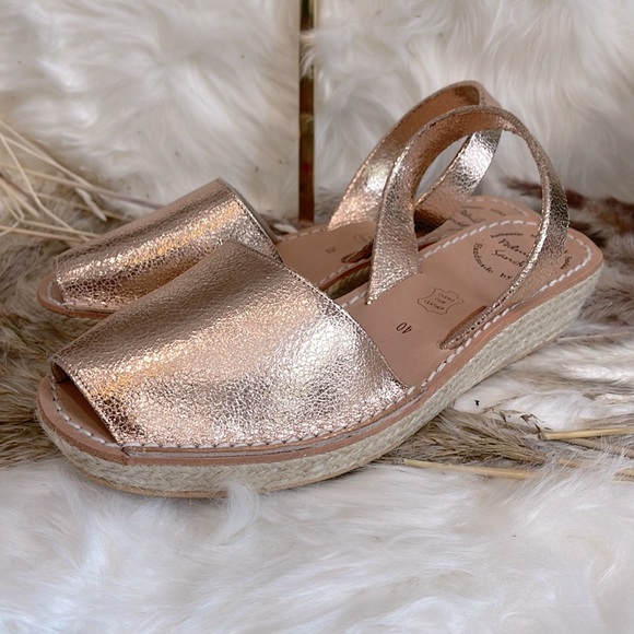 NEW! Palmaira Sandals - Rose Gold Low Form Espadrille Wedges - Picture 3 of 4